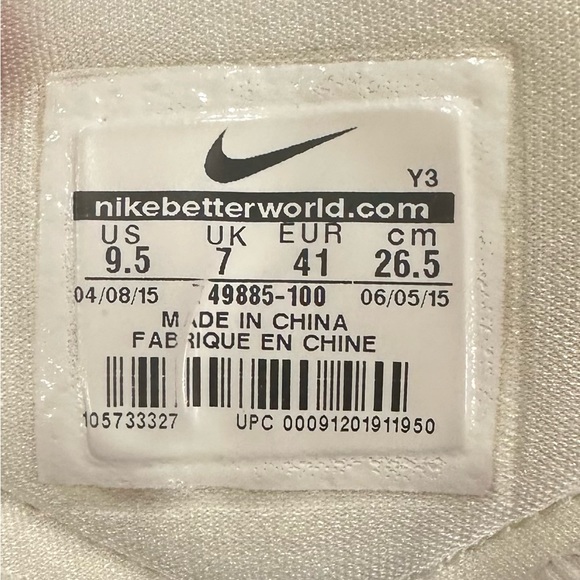 Nike Basketball Shoes - Picture 8 of 8